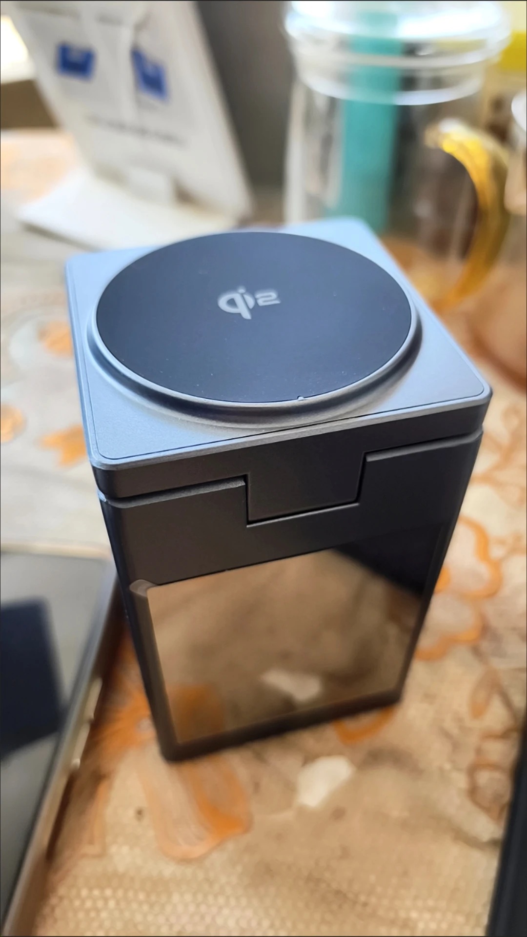 QI2 다기능 6in1 마그네틱 무선 충전기, 블루투스 스피커, 전자시계 photo review